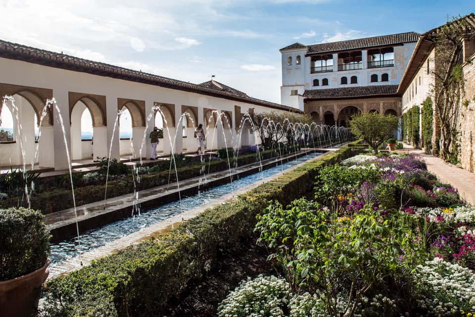 Patio de la Acequia water channel with gardens and arching fountains, Generalife, Alhambra