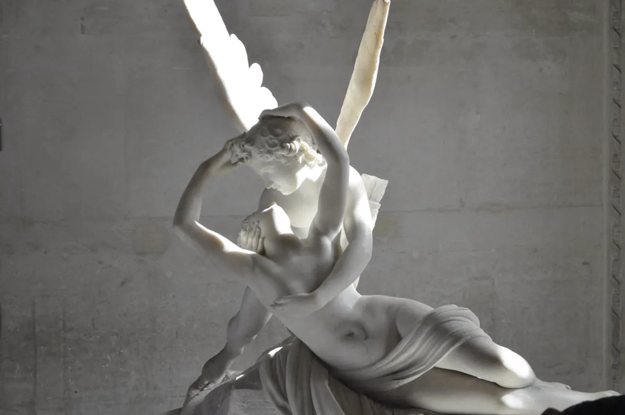 Canova neoclassical marble sculpture — elegant white marble figure, smooth and luminous