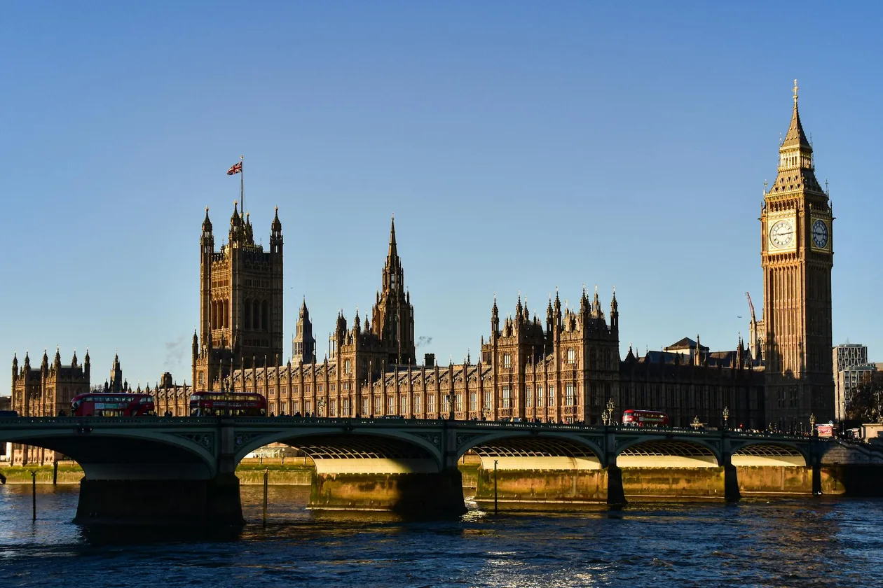 Best Walking Tours in London 2026: Free, Themed & Skip-the-Line