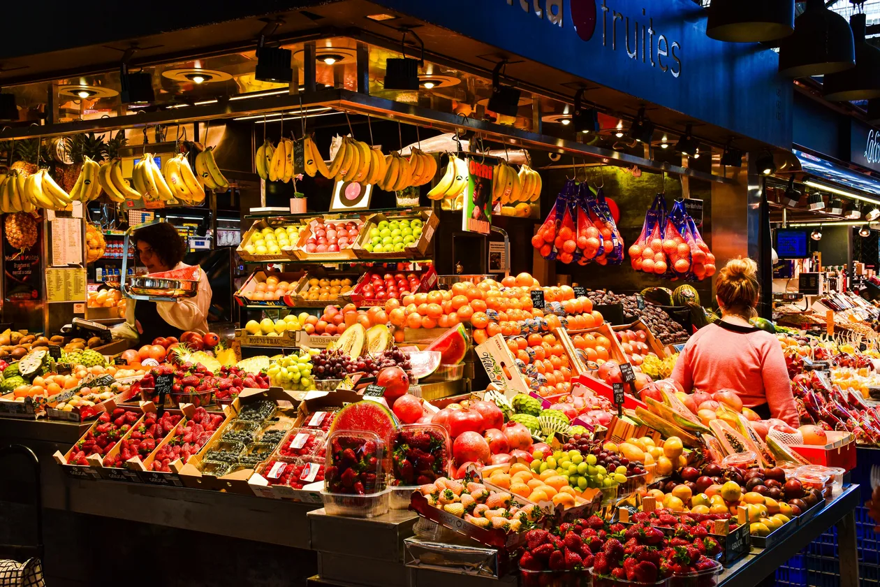 Best Food Tours in Barcelona: Tapas Crawls, Market Walks & Local Guides (2026)