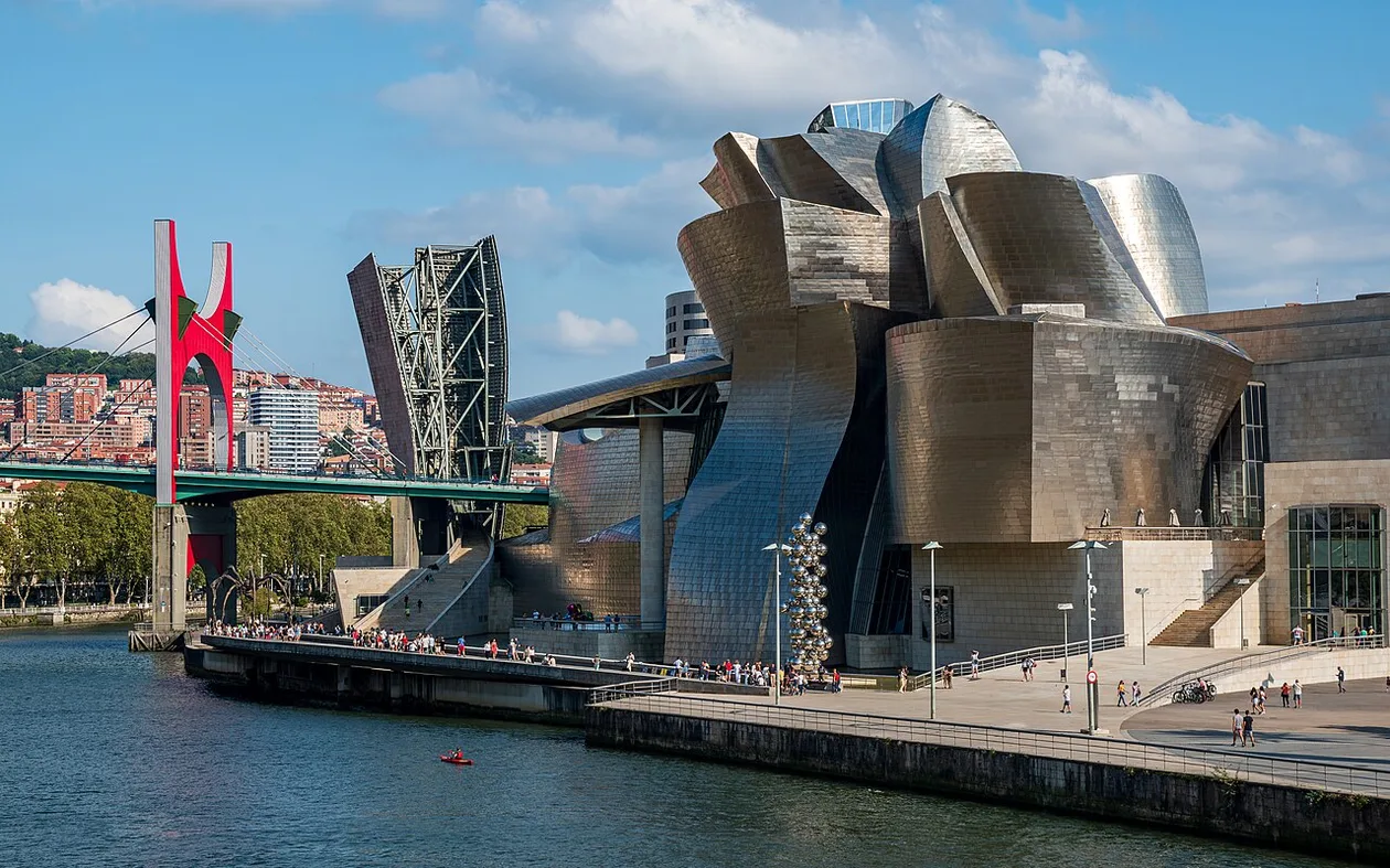 Guggenheim + Fine Arts Museum Bilbao: How to Do Both in One Day