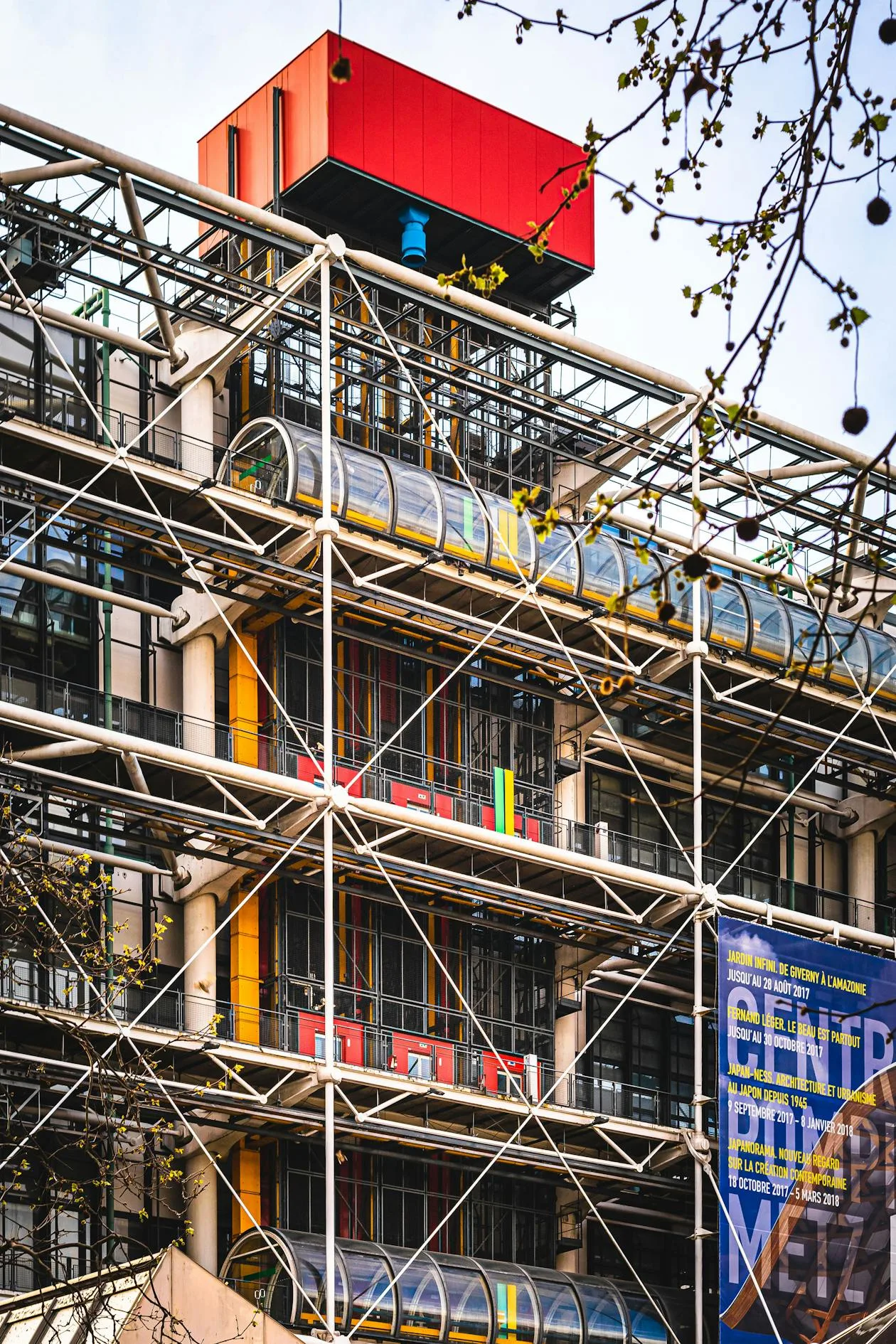 Centre Pompidou vs Louvre: Which Suits Your Paris Trip?