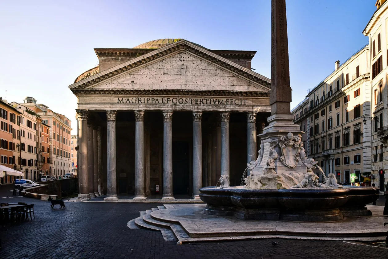 Pantheon Rome interior with oculus
