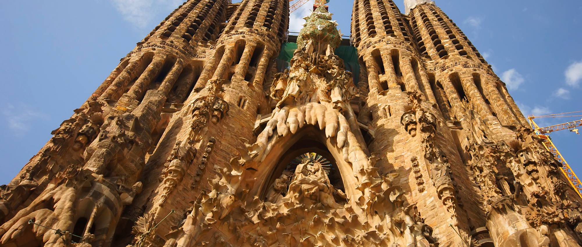 Sagrada Família Tickets 2026: Prices, Skip the Line & How to Book