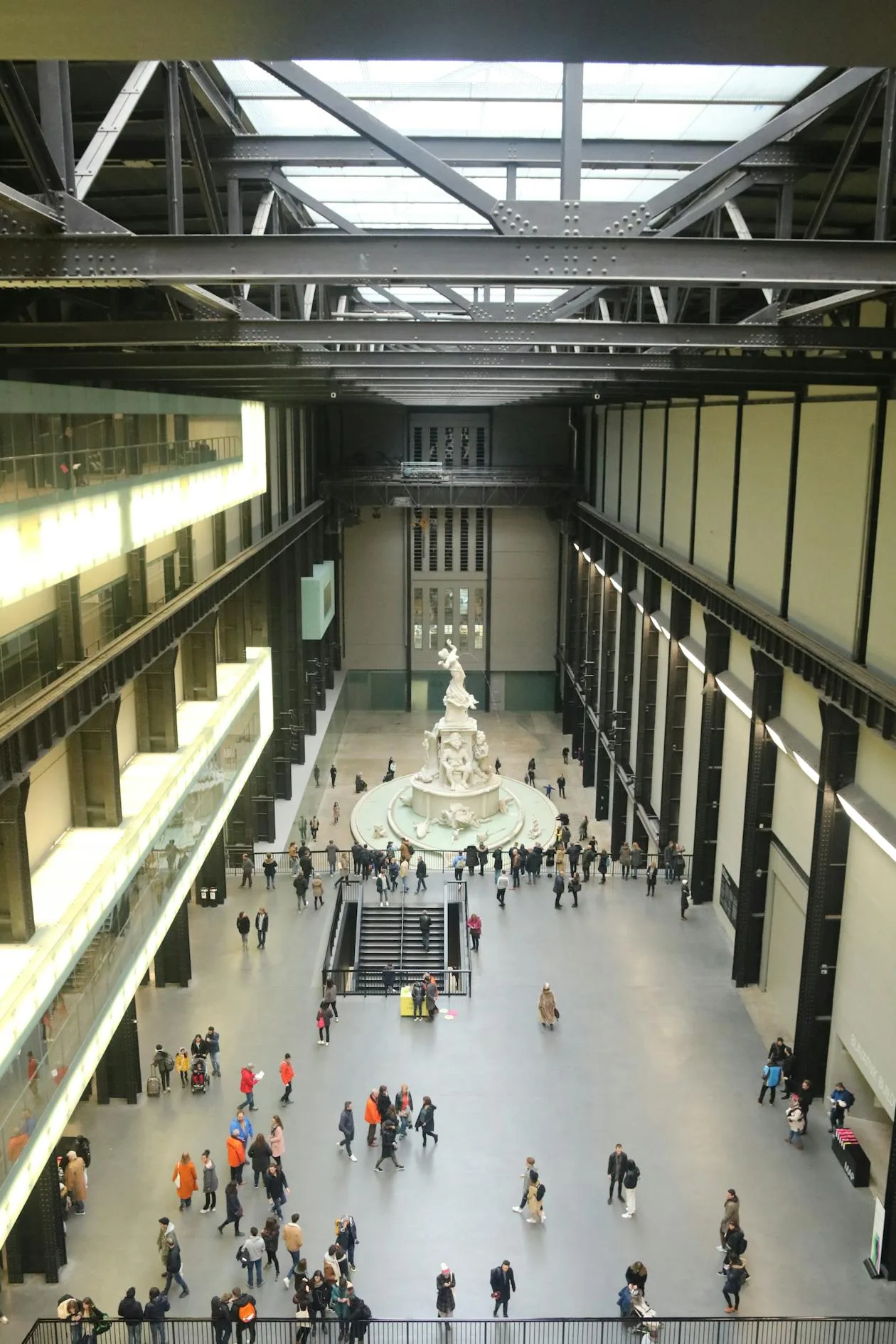 Tate Modern vs Tate Britain: Which Tate Should You Visit?